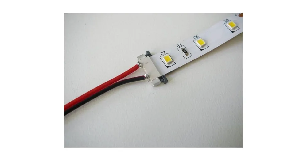 1barva spojka pro LED pásek bez pájení s kabelem 8 mm Ověřený