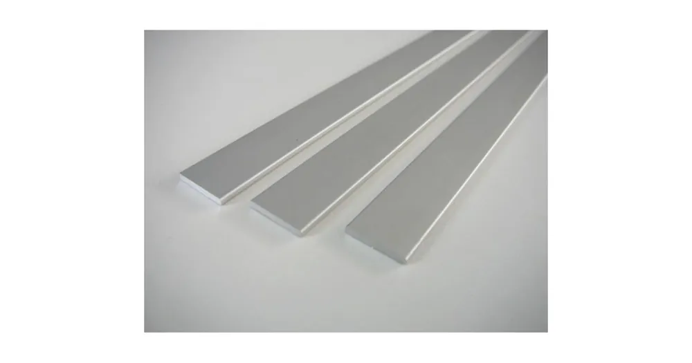 Značkový LED profil plochý ELOX - 15x2mm 1m