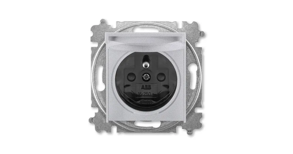 ABB 6619H-A06997 70 Levit Zásuvka jednonásobná s ochraným kolíkem s clonkami s víčkem titanová/kouřová černá Ověřený