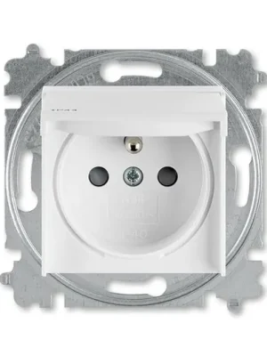 ABB 6619H-A06997 03 Levit s IP44  krytím,Zásuvka jednonásobná s ochranným kolíkem s clonkami a víčkem,Bílá/bílá náhrada za 5519H-A02997 03 Horká Nabídka